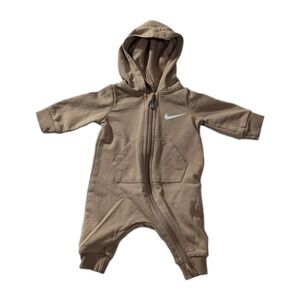 Nike Newborn Hooded Romper Tan Zip Front Swoosh One Piece 50–56cm